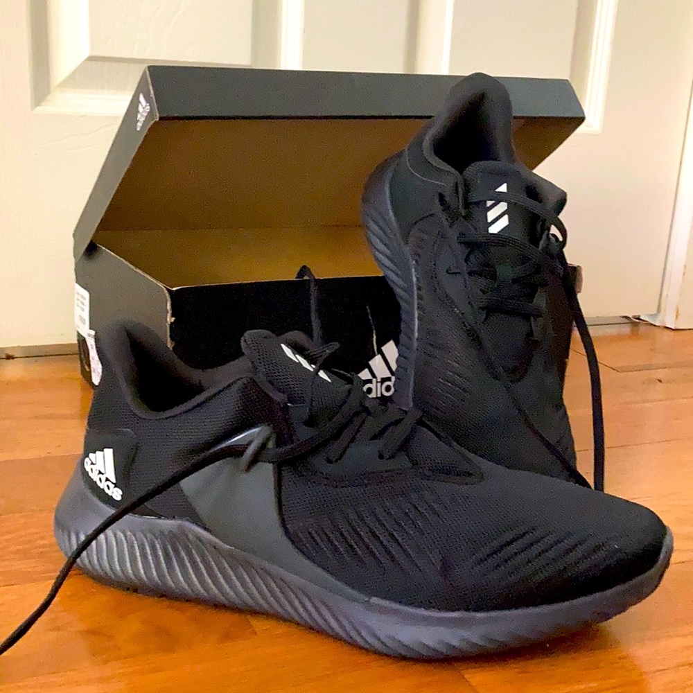 Adidas Alphabounce size 10 1/2